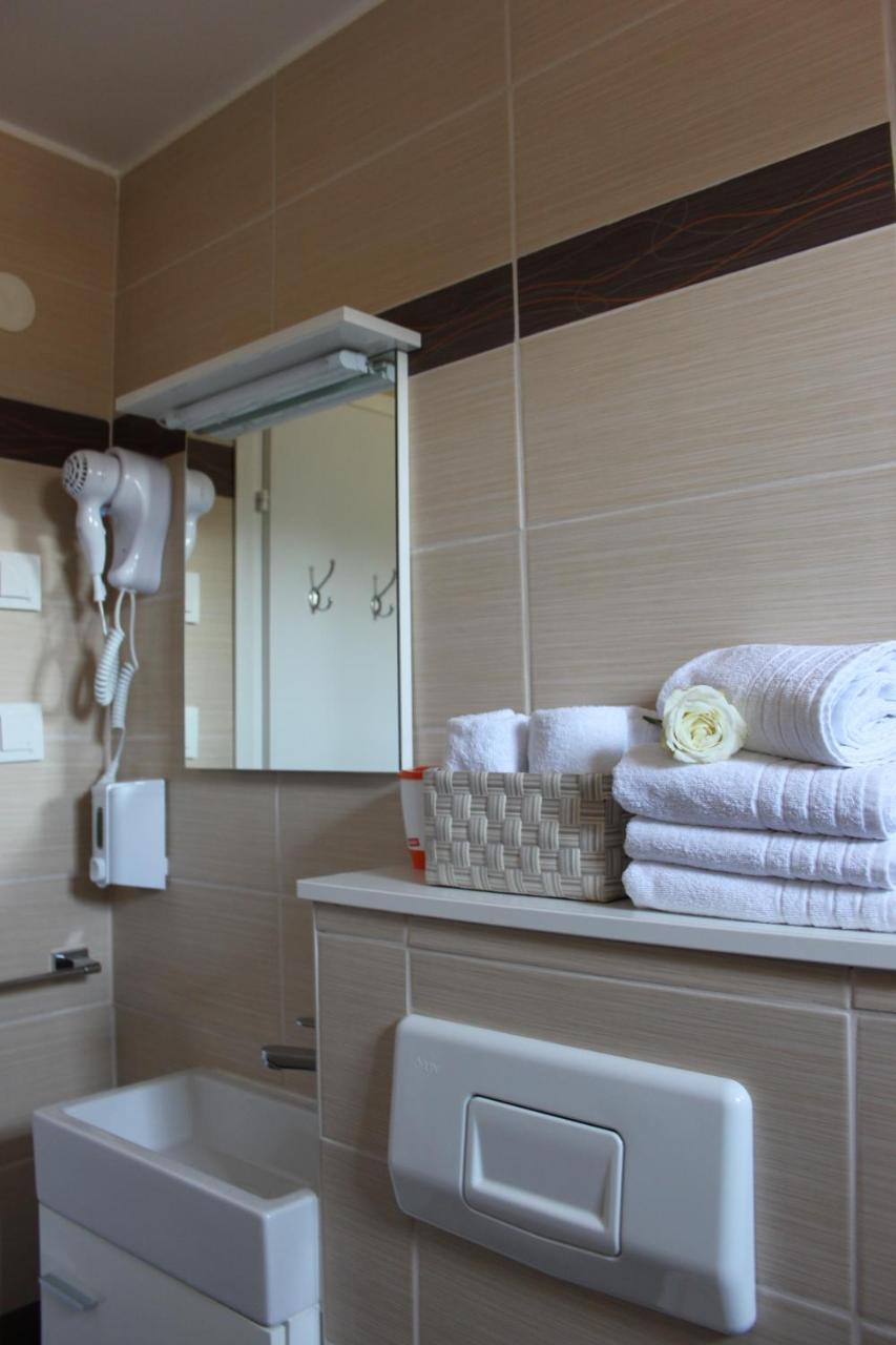 Apartmani Dieneš Novi Vinodolski Exterior foto