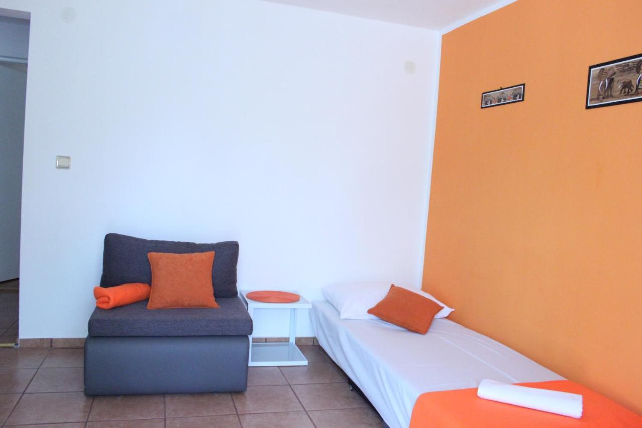 Apartmani Dieneš Novi Vinodolski Exterior foto